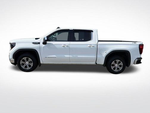 Summit White 2022 GMC Sierra 1500 SLE