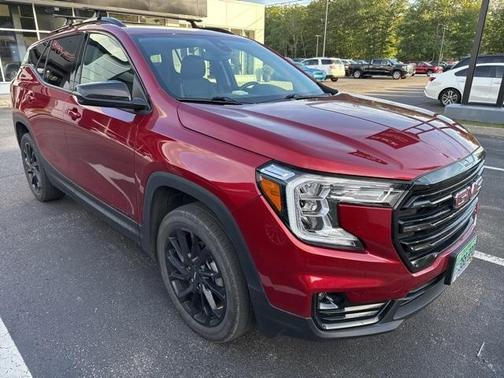 2023 GMC Terrain SLT