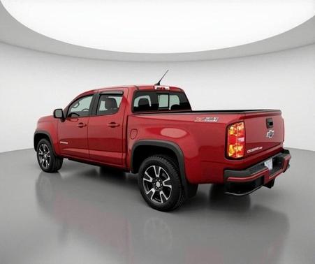 2023 GMC Canyon Denali
