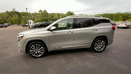 2022 GMC Terrain Denali