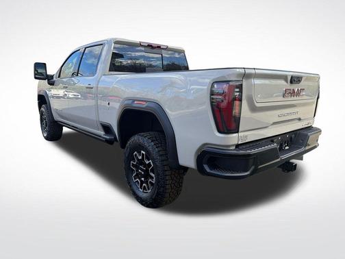 Dune 2026 GMC Sierra 2500 AT4X