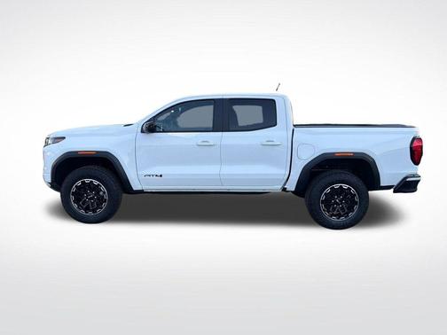 Summit White 2026 GMC Canyon AT4