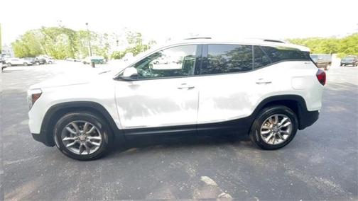 2022 GMC Terrain SLT