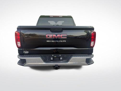 Onyx Black 2026 GMC Sierra 1500 Pro