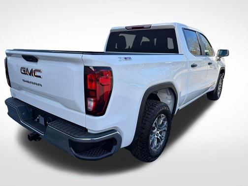 Summit White 2026 GMC Sierra 1500 Pro