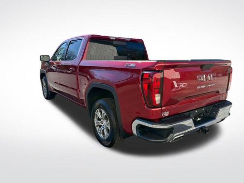 Red Quartz Tintcoat 2020 GMC Sierra 1500 SLE