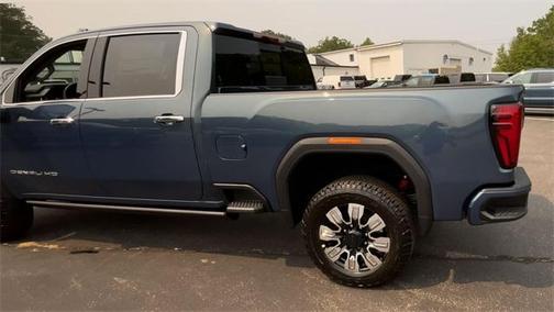2025 GMC Sierra 2500 Denali