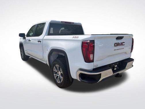 Summit White 2026 GMC Sierra 1500 Pro