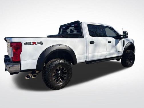 Oxford White 2018 Ford F-250 XLT