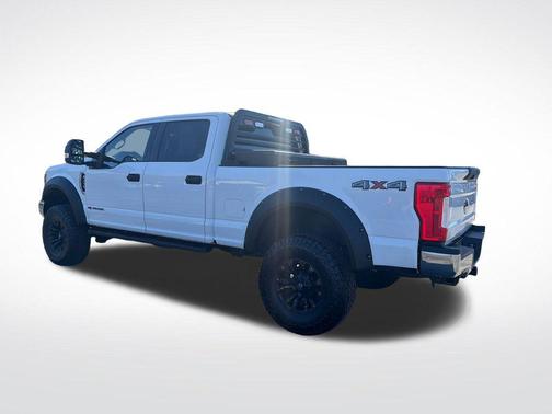 Oxford White 2018 Ford F-250 XLT