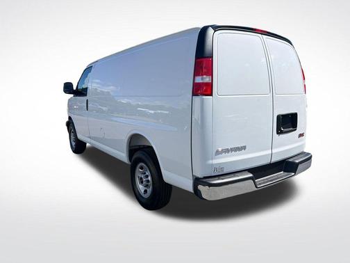 Summit White 2026 GMC Savana 3500 Work Van