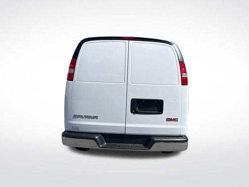 Summit White 2026 GMC Savana 3500 Work Van