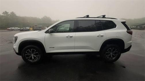 2025 GMC Acadia AT4