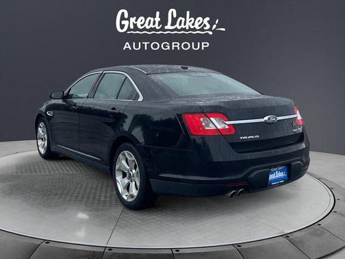 Ebony Black 2011 Ford Taurus SEL