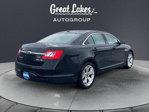 Ebony Black 2011 Ford Taurus SEL