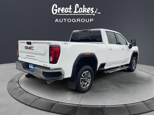 Summit White 2023 GMC Sierra 2500 SLE