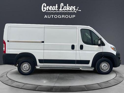 Bright White Clearcoat 2025 RAM ProMaster 2500 Base