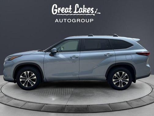 2024 Toyota Highlander