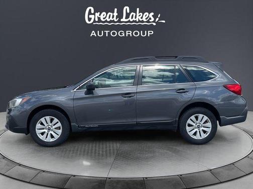 Magnetite Gray Metallic 2018 Subaru Outback 2.5i