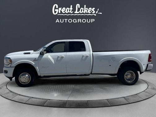 Bright White Clearcoat 2024 RAM 3500 Longhorn