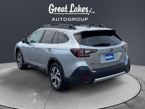 Ice Silver Metallic 2021 Subaru Outback Limited