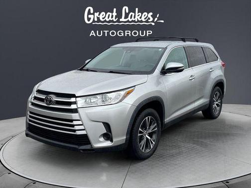 2019 Toyota Highlander LE