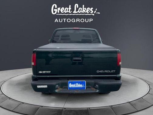 2002 Chevrolet S-10 LS