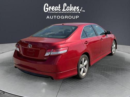 Barcelona Red Metallic 2011 Toyota Camry SE