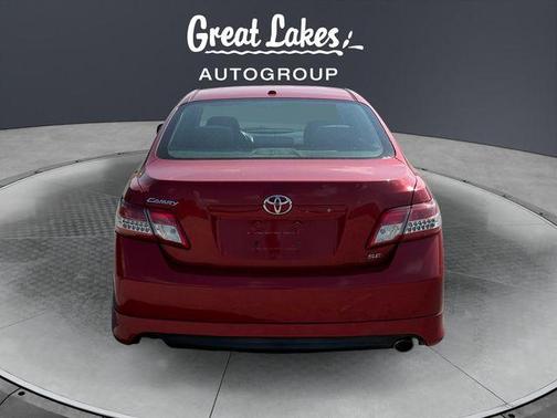 Barcelona Red Metallic 2011 Toyota Camry SE