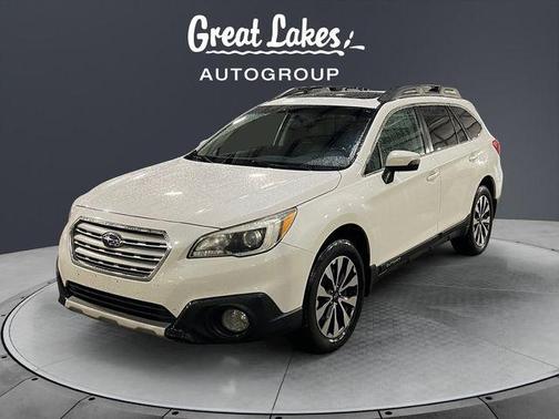 Crystal White Pearl 2016 Subaru Outback 2.5i Limited