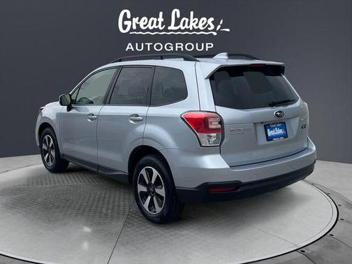 Ice Silver Metallic 2018 Subaru Forester 2.5i Premium