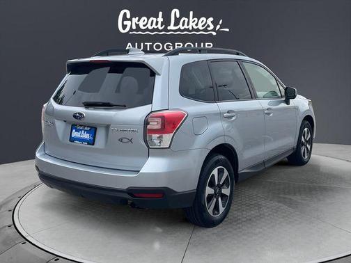 Ice Silver Metallic 2018 Subaru Forester 2.5i Premium