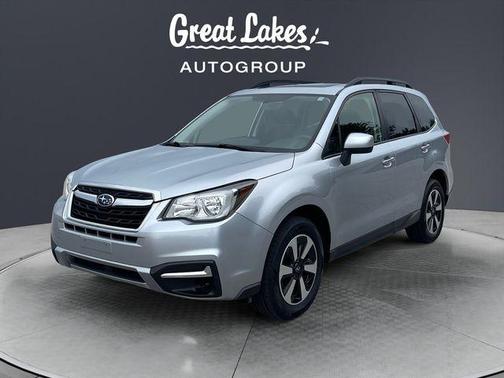 Ice Silver Metallic 2018 Subaru Forester 2.5i Premium