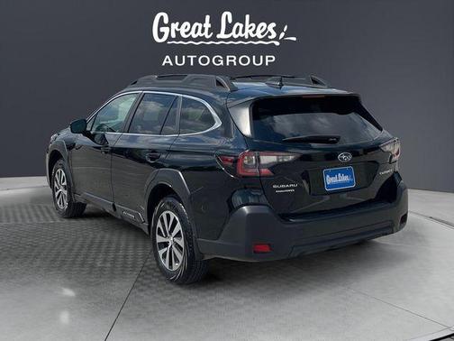 Crystal Black Silica 2025 Subaru Outback Premium