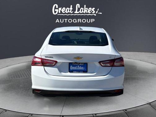 Summit White 2021 Chevrolet Malibu LT