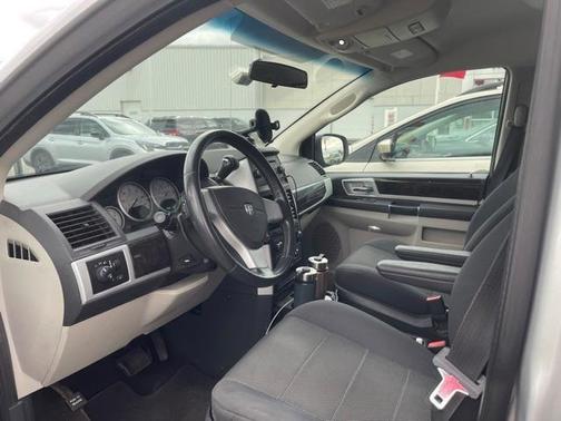 2009 Dodge Grand Caravan SXT