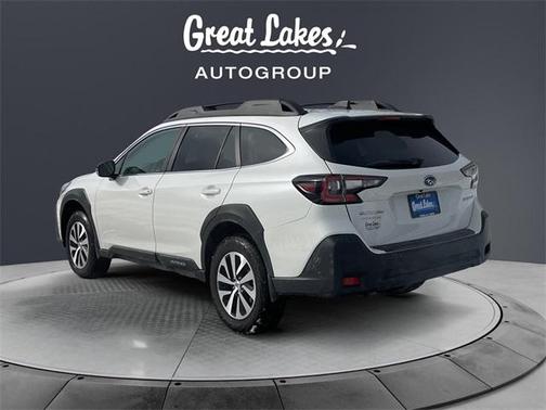 2025 Subaru Outback Premium