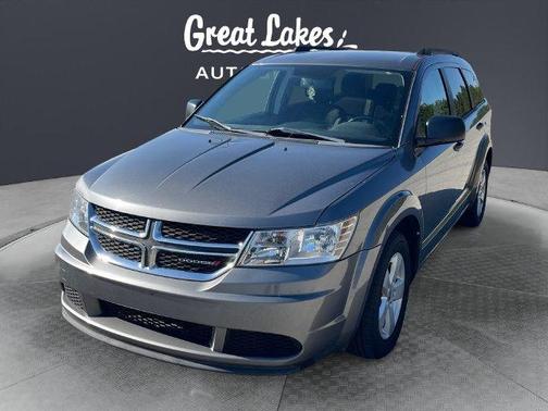 Storm Gray Pearlcoat 2013 Dodge Journey SE