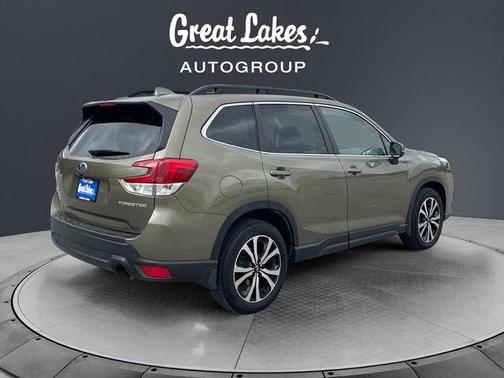 Autumn Green Metallic 2023 Subaru Forester Limited
