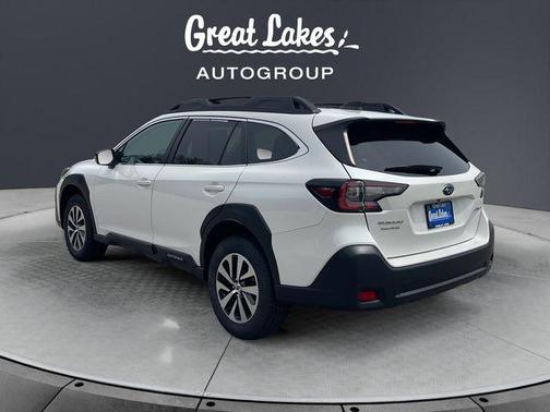 Crystal White Pearl 2024 Subaru Outback Premium