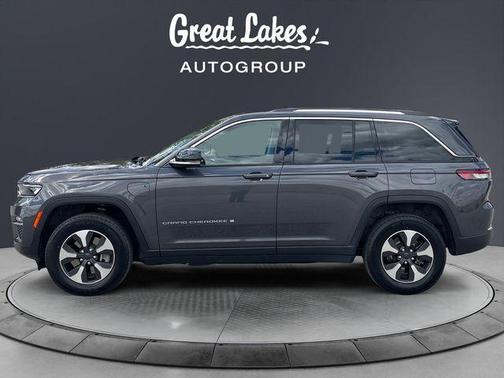 Metallic 2023 Jeep Grand Cherokee 4xe Base