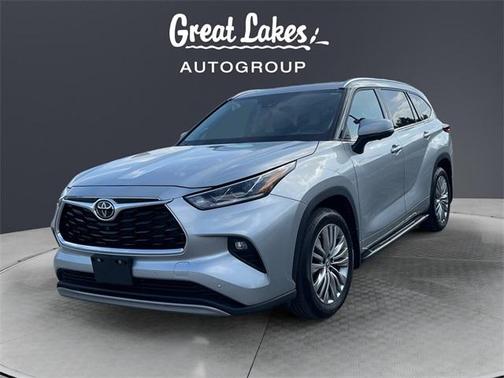 2023 Toyota Highlander Platinum