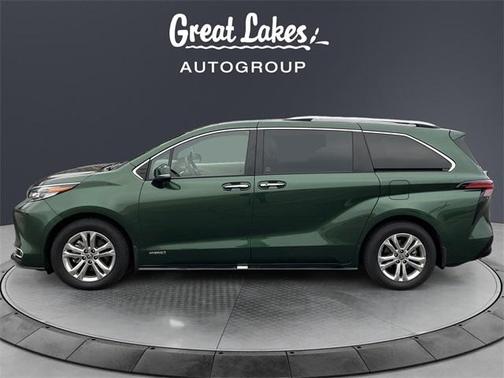 2021 Toyota Sienna 