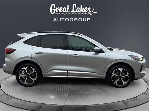 2024 Ford Escape ST-Line Elite