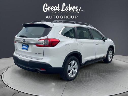 Crystal White Pearl 2023 Subaru Ascent Base 8-Passenger