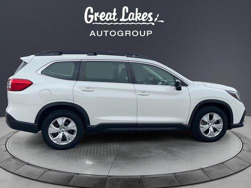 Crystal White Pearl 2023 Subaru Ascent Base 8-Passenger