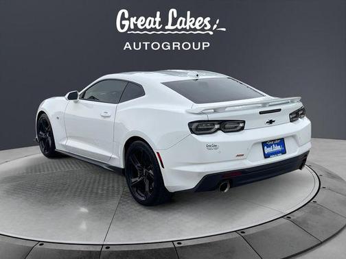 Summit White 2022 Chevrolet Camaro 2SS