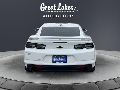 Summit White 2022 Chevrolet Camaro 2SS
