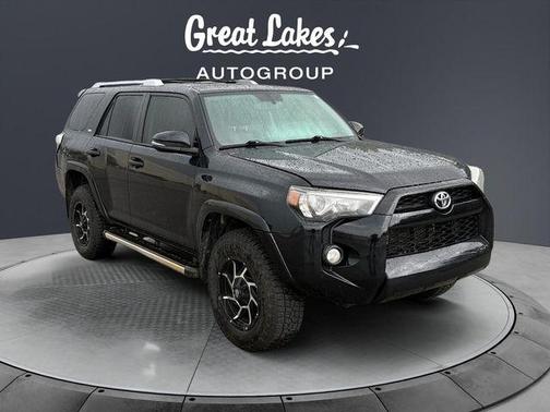 Midnight Black Metallic 2017 Toyota 4Runner SR5 Premium