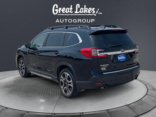 Crystal Black Silica 2024 Subaru Ascent Limited